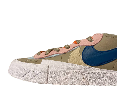 NIKE sacai