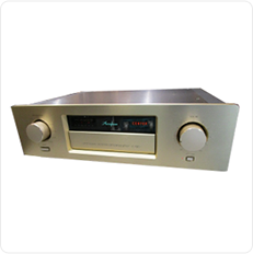 Accuphase C-3800擴大機