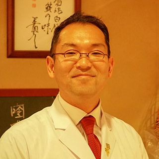 山内祐治講師