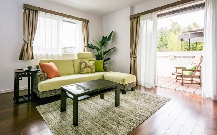 8つのインテリア実例 アジアンムード漂う バリ風インテリアコーディネートのポイント A Flat その暮らしに アジアの風を 目黒通り 新宿 大阪梅田 グランフロント北館