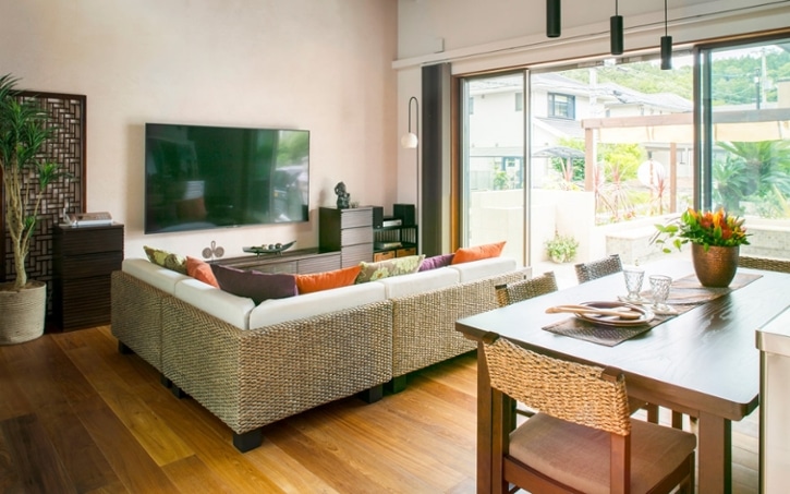 8つのインテリア実例 アジアンムード漂う バリ風インテリアコーディネートのポイント A Flat その暮らしに アジアの風を 目黒通り 新宿 大阪梅田 グランフロント北館