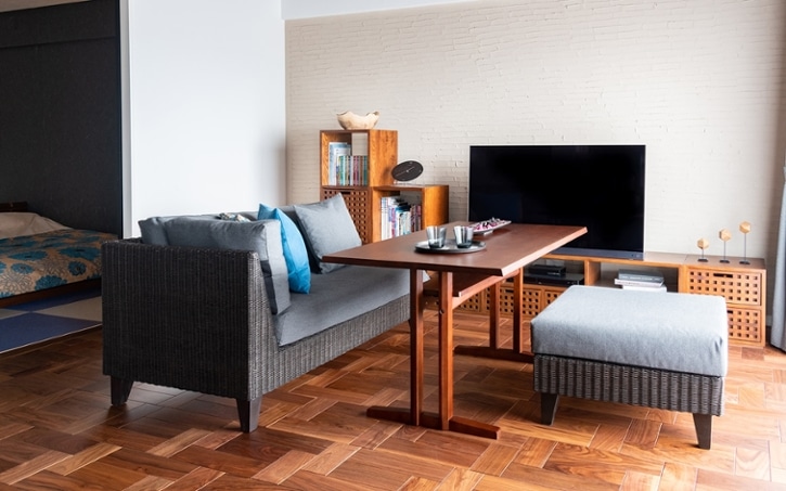 インテリアの実例26選 マンションをおしゃれな空間に変えるコーディネート A Flat その暮らしに アジアの風を 目黒通り 新宿 大阪梅田 グランフロント北館