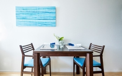 壁飾りとインテリアアートのおしゃれな飾り方「実例付き」  a.flat 