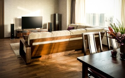 40畳の広いリビング実例 溢れる開放感と暮らしが楽しくなる レイアウトと家具選び A Flat その暮らしに アジアの風を 目黒通り 新宿 大阪梅田 グランフロント北館