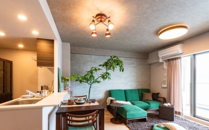 間接照明でおしゃれな空間を作るインテリアコーディネート A Flat その暮らしに アジアの風を 目黒通り 新宿 大阪梅田 グランフロント北館