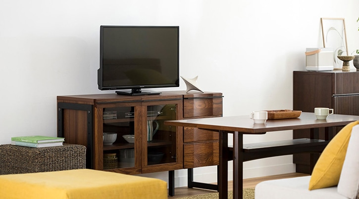 ハイタイプのテレビボードの魅力と選び方 おすすめハイタイプ テレビボード紹介 A Flat その暮らしに アジアの風を 目黒通り 新宿 大阪梅田 グランフロント北館