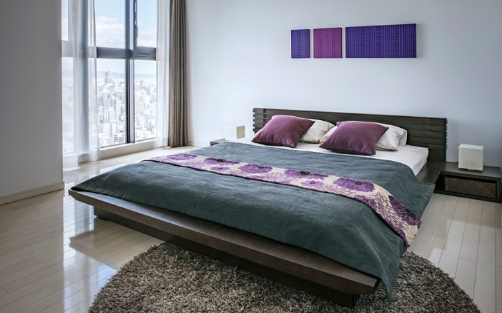 おしゃれなベッドメイキングで海外ホテル風の寝室をつくるコツ A Flat その暮らしに アジアの風を 目黒通り 新宿 大阪梅田 グランフロント北館