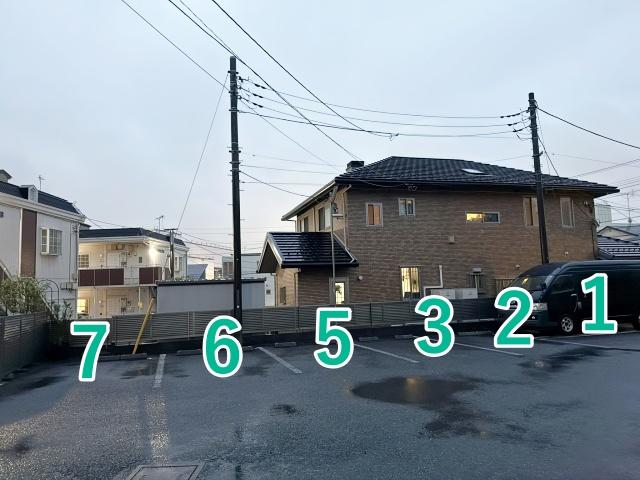 新倉2丁目19 コルティーレ月極☆アキッパ駐車場の駐車場写真