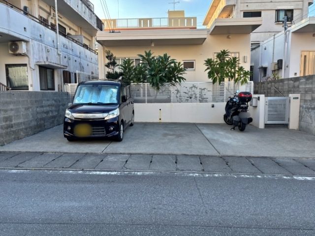 駐車場写真2