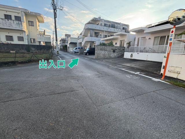 みどり町1-14-12-1駐車場の駐車場写真