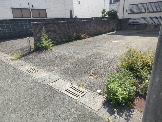本郷町駐車場の駐車場写真