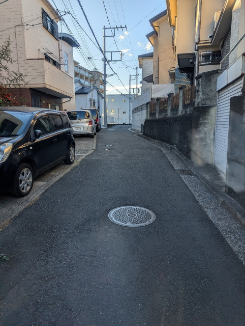 中渡瀬パーキングの駐車場写真