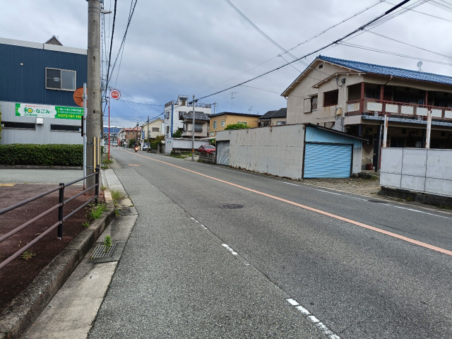 伊丹市南野、ラスタホール向かい、金城文化の月極駐車場15.16.17番の駐車場写真