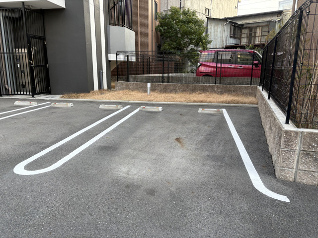 城西2-1-18駐車場の駐車場写真