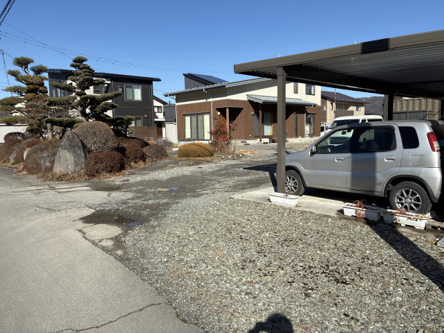 諏訪大社上社まで徒歩5分［Ｎ parking］の駐車場写真