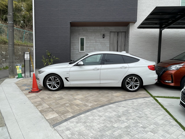 【不定期】臨時　篠原町MM玄関前駐車スペースの駐車場写真