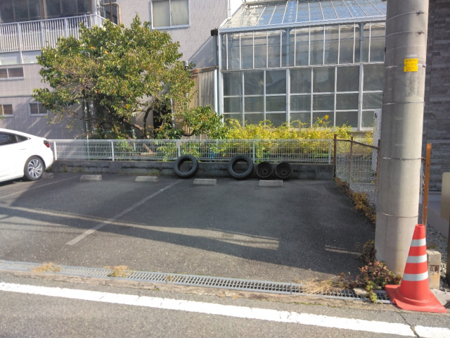 駐車場写真2