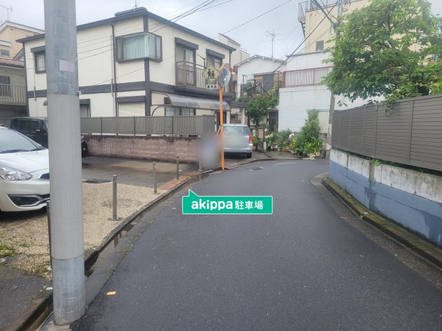 モデakippa駐車場の駐車場写真