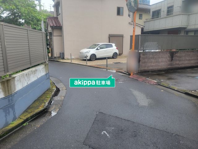 モデakippa駐車場の駐車場写真