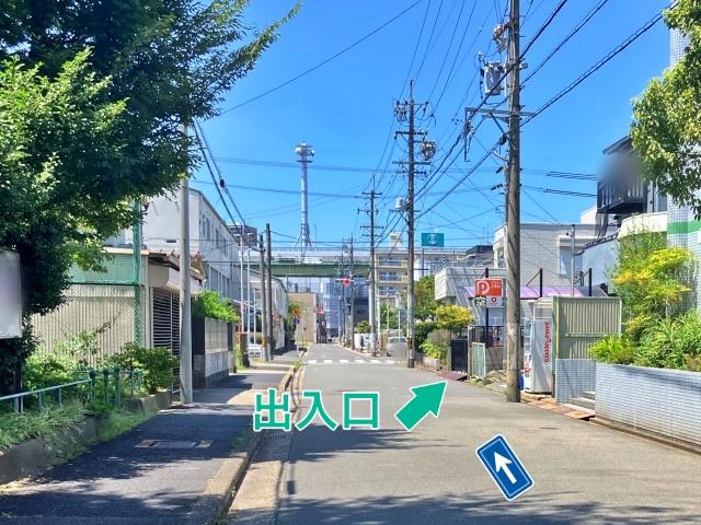 城西4丁目2-7駐車場の駐車場写真