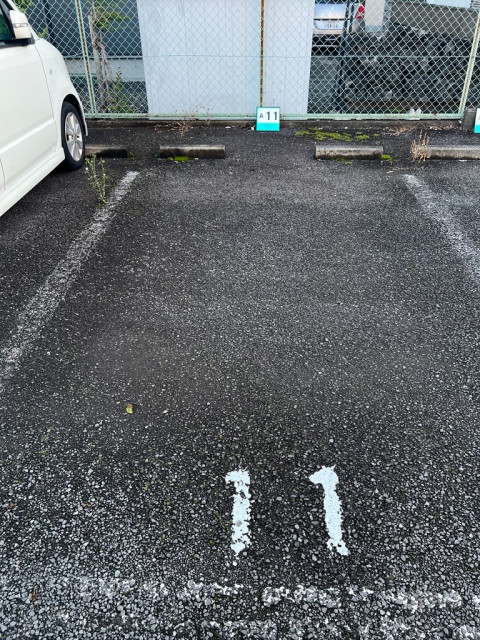 新町2丁目 ハイツ山美駐車場の駐車場写真