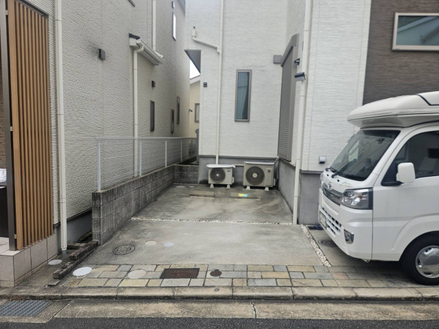 パナスタ徒歩15分 駐車場【防犯ライトつきで安心！】の駐車場写真