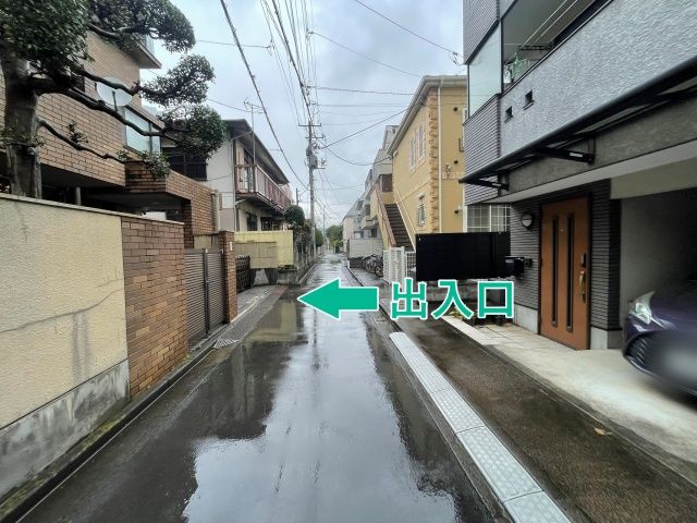 初台1丁目31 個人宅◎アキッパ駐車場の駐車場写真