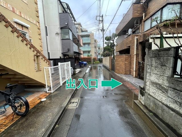 初台1丁目31 個人宅◎アキッパ駐車場の駐車場写真