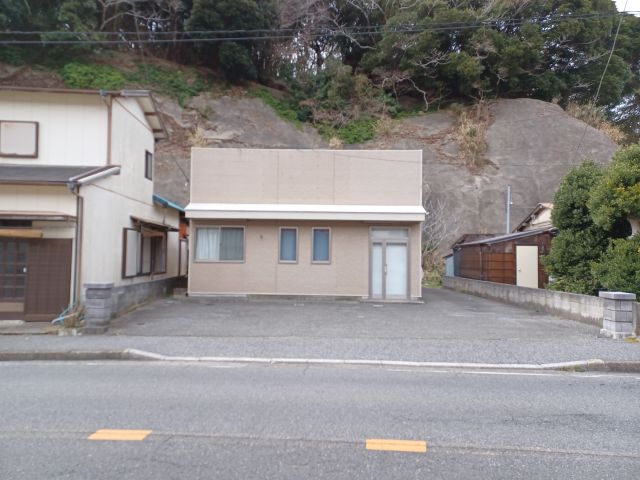 新官1356-7駐車場の駐車場写真