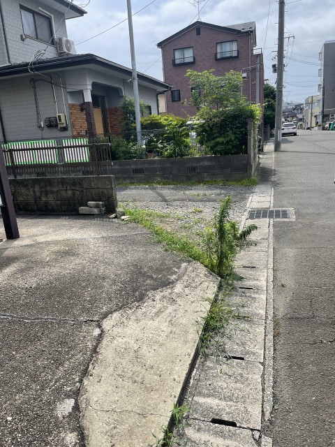 宮千代1丁目17-16駐車場の駐車場写真