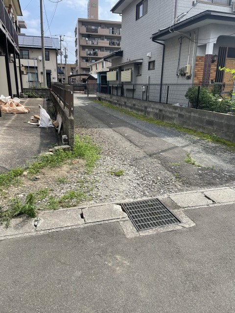 宮千代1丁目17-16駐車場の駐車場写真