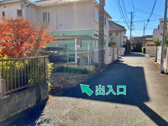 上石原2丁目28-3駐車場の駐車場写真