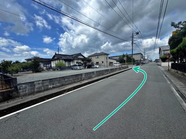 御代志1656-32駐車場の駐車場写真