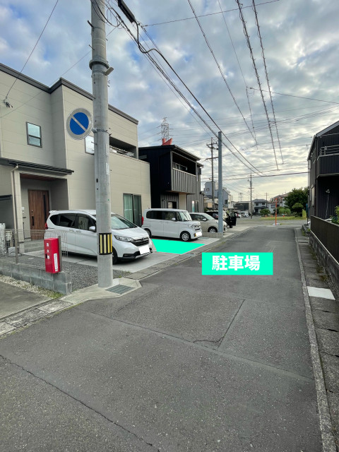 船越東町260-3駐車場の駐車場写真