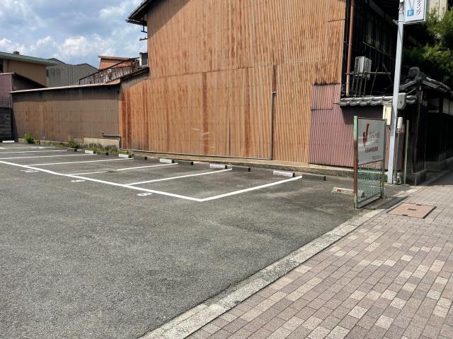 駐車場写真2