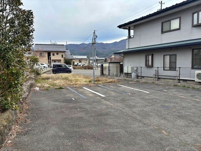 茅野市営市民館第5駐車場【北側】の駐車場写真