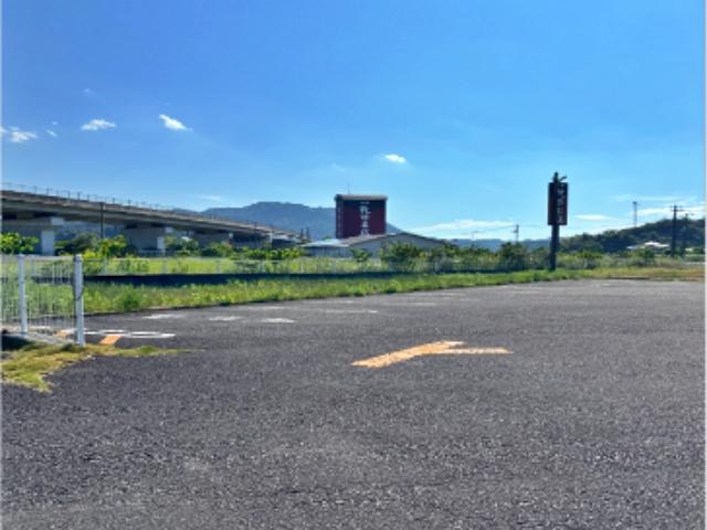 ダイナム高知中村店 駐車場の駐車場写真