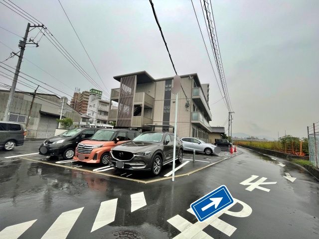 ＊広島市南区南蟹屋1丁目[木村]駐車場の駐車場写真
