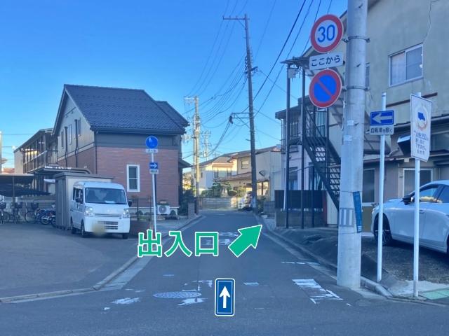 郡山3丁目14-3駐車場の駐車場写真
