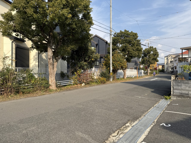 松ヶ丘駐車場　昆陽池公園徒歩圏内の駐車場写真