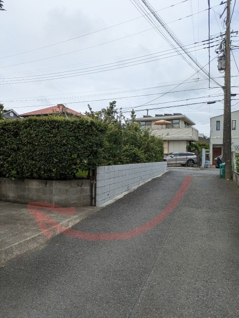 サザンビーチ徒歩3分　の駐車場写真