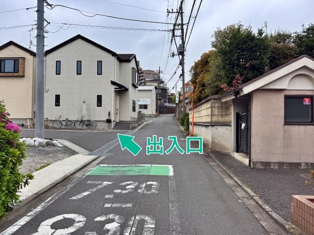 [083b3]下新倉4丁目27 個宅アキッパ駐車場の駐車場写真