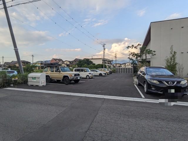 大字日滝1140-1駐車場の駐車場写真