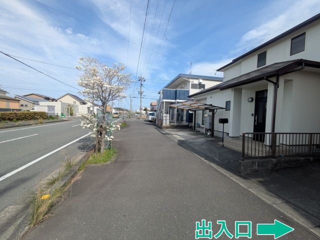 西貝塚3774-16 アキッパ駐車場の駐車場写真