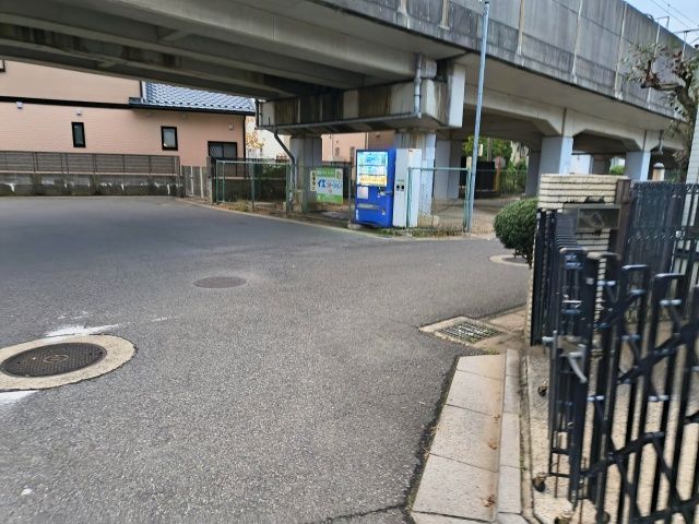 トライエバイクの駐車場写真
