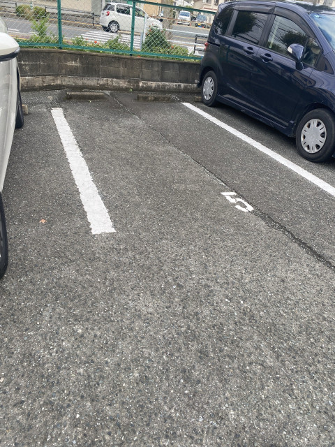 駐車場写真2