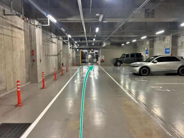 【1/1限定 9:00~18:00】【機械式/高さ155㎝以下】Dパーキングみなとみらいセンタービルの駐車場写真