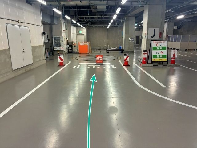 【1/1限定 9:00~18:00】【機械式/高さ155㎝以下】Dパーキングみなとみらいセンタービルの駐車場写真