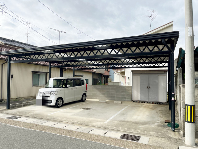 【屋根&防犯カメラつき&24h365日いつでもOK!!】加納永井町2-16-1駐車場の駐車場写真