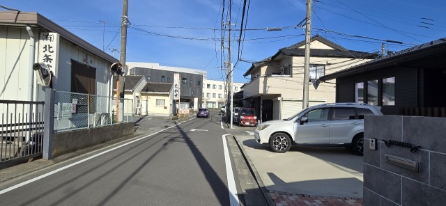 若木町1丁目駐車場B(中央)の駐車場写真